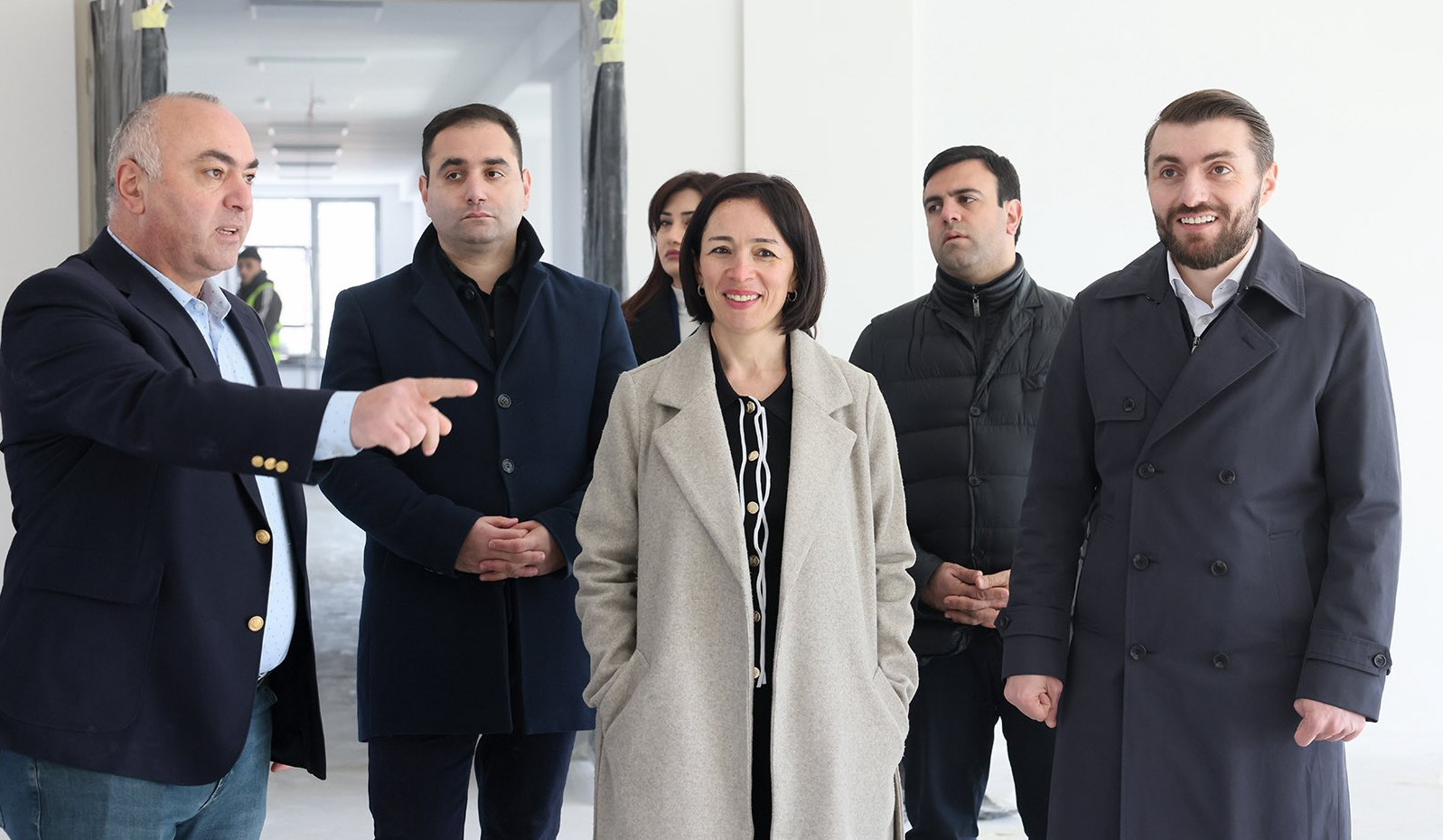 Ժաննա Անդրեասյանը Լոռու մարզում ծանոթացել է 300 դպրոց ծրագրով իրականացվող աշխատանքներին և վերակառուցվող մարզական ենթակառուցվածքներին