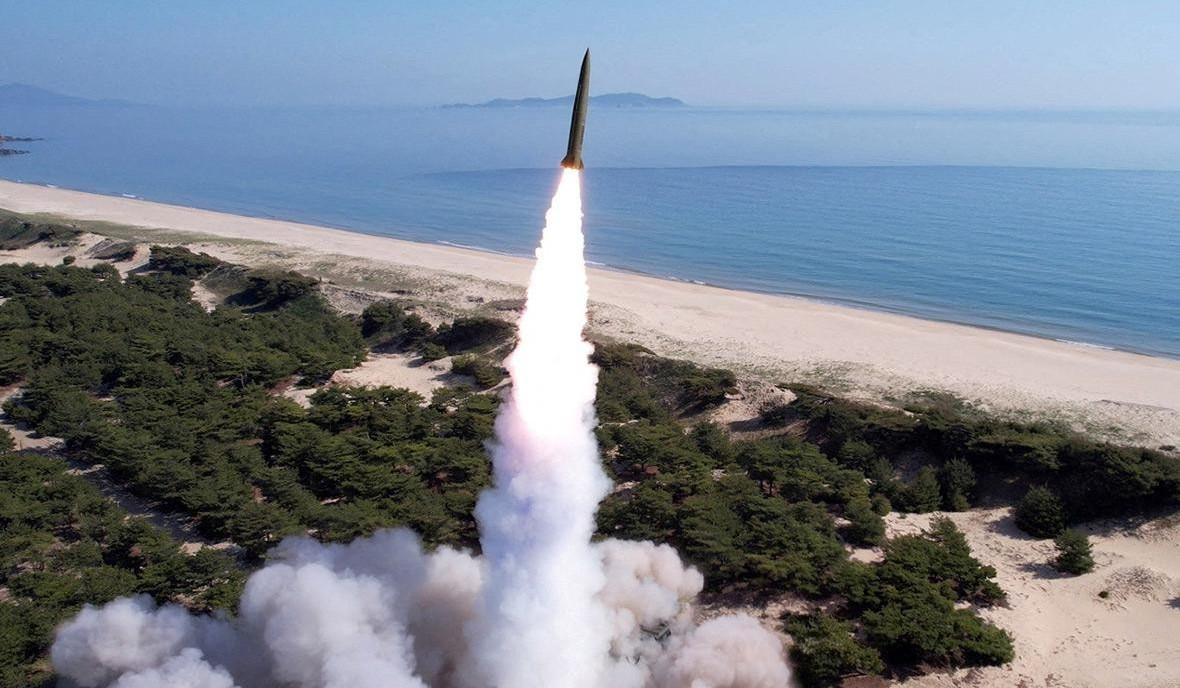 Հյուսիսային Կորեան Ճապոնական ծովի ուղղությամբ արձակել է ավելի քան 10 բալիստիկ հրթիռ