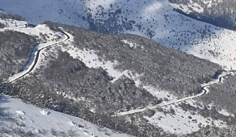 Ձմեռը չի նահանջում․ Վարդենյաց լեռնանցքում ավտոճանապարհները դժվարանցանելի են