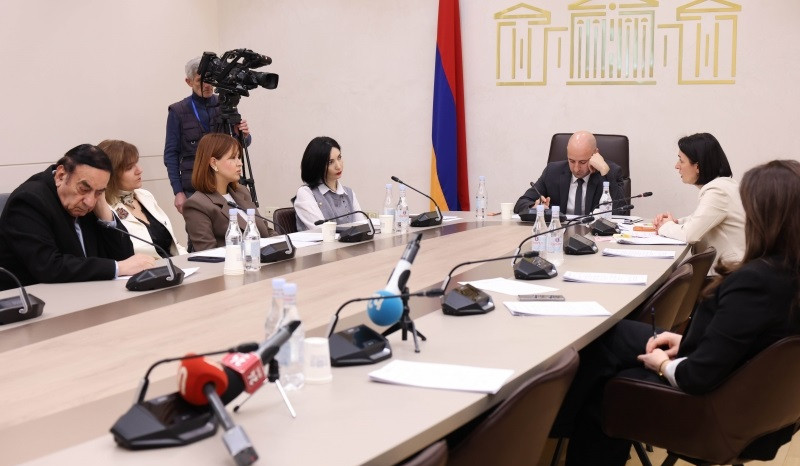 Տարեվերջին աշխատանքներն ավարտված կլինեն ավելի քան 300 դպրոցում և 500-ից ավելի մանկապարտեզում