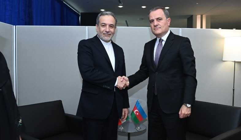 Բայրամովը և Արաղչին  քննարկել են տարածաշրջանում ստեղծված իրավիճակը