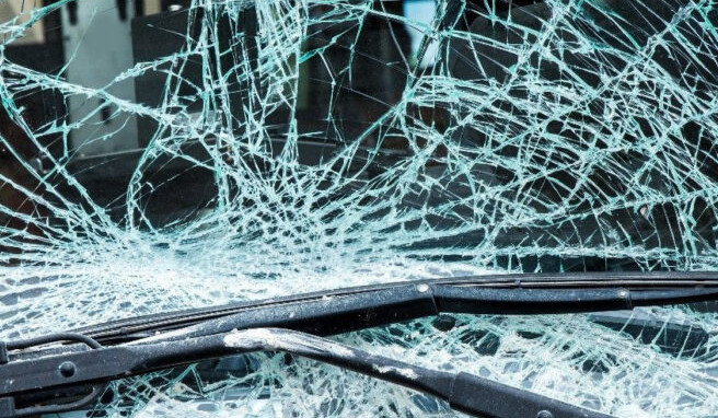 Սիսիան-Գորիս ճանապարհին ձորն ընկած մեքենայի 3 ուղևորները մահացել են, տուժած վարորդը՝ հոսպիտալացվել