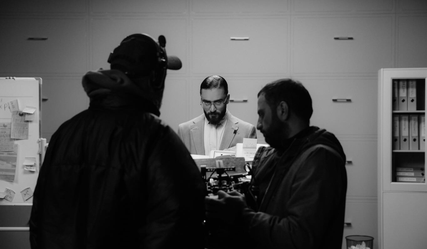 Կադրեր՝ Սիմոնի Paloma Rumba երգի տեսահովոլակի նկարահանման հրապարակից