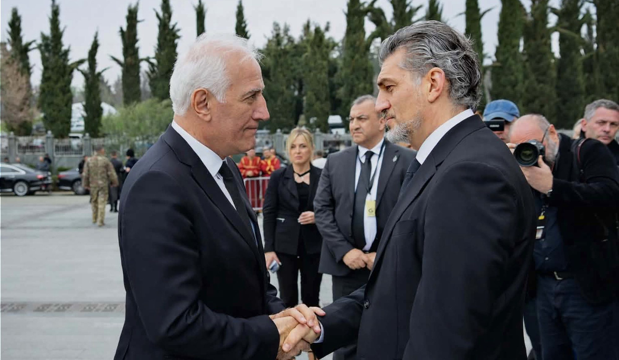 Վահագն Խաչատուրյանը Թբիլիսիի Սուրբ Երրորդություն եկեղեցում ներկա է եղել Իլյա Երկրորդի հուղարկավորության արարողությանը