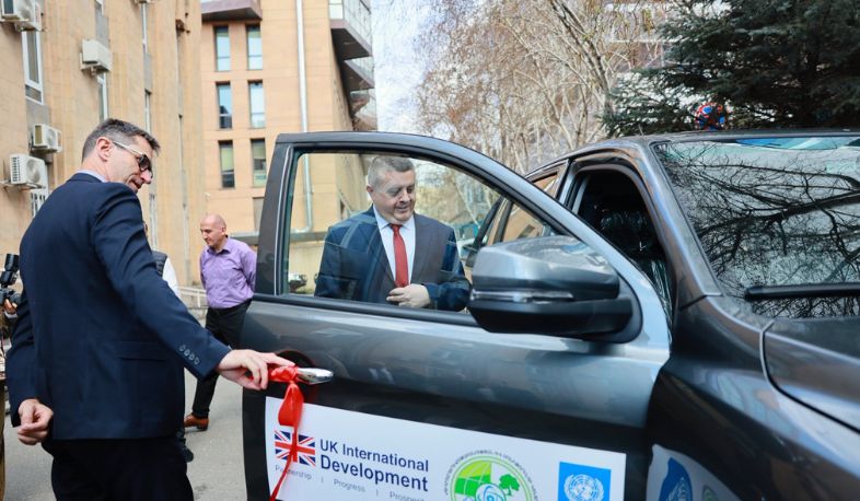 «Հայհիդրոմետ» ՊՈԱԿ-ը համալրվել է մթնոլորտային օդի որակի մոնիթորինգի ժամանակակից շարժական լաբորատորիայով