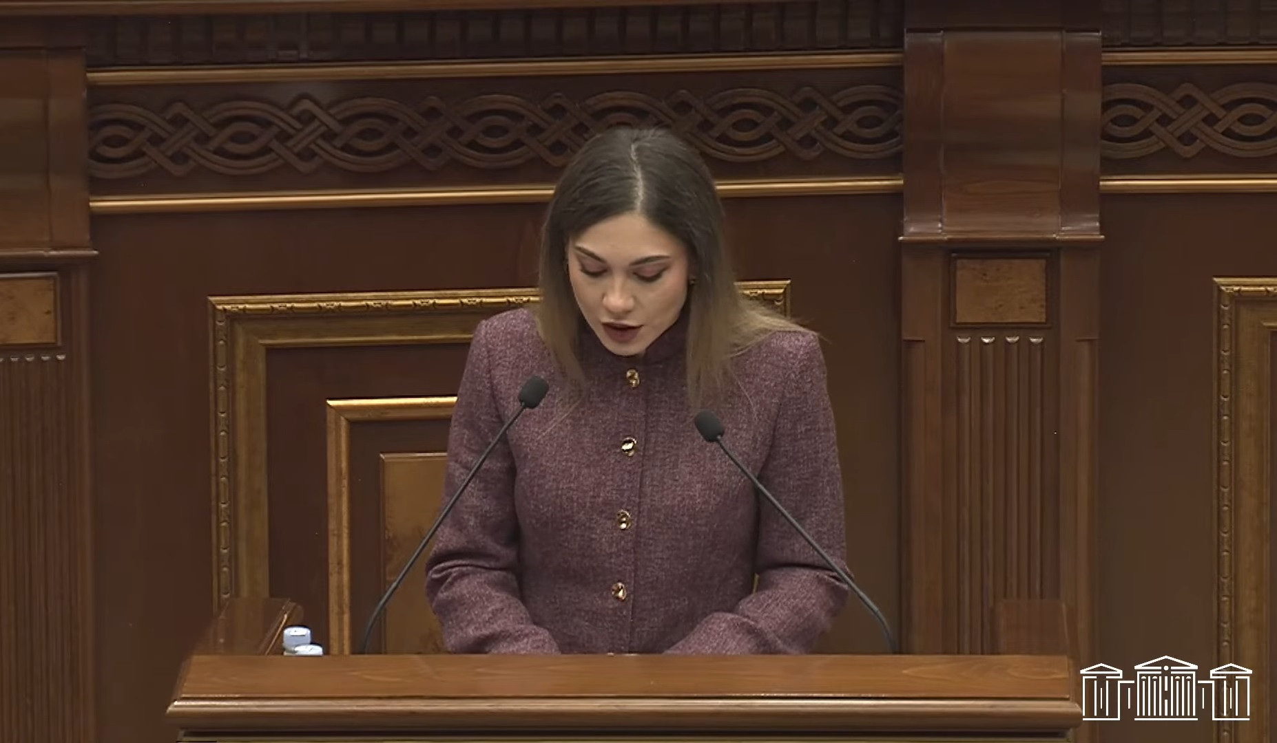 ՍԴ նախագահը, փոխնախագահը, դատավորներն աշխատանքային ստաժի համար կստանան հավելավճար. նախագիծ