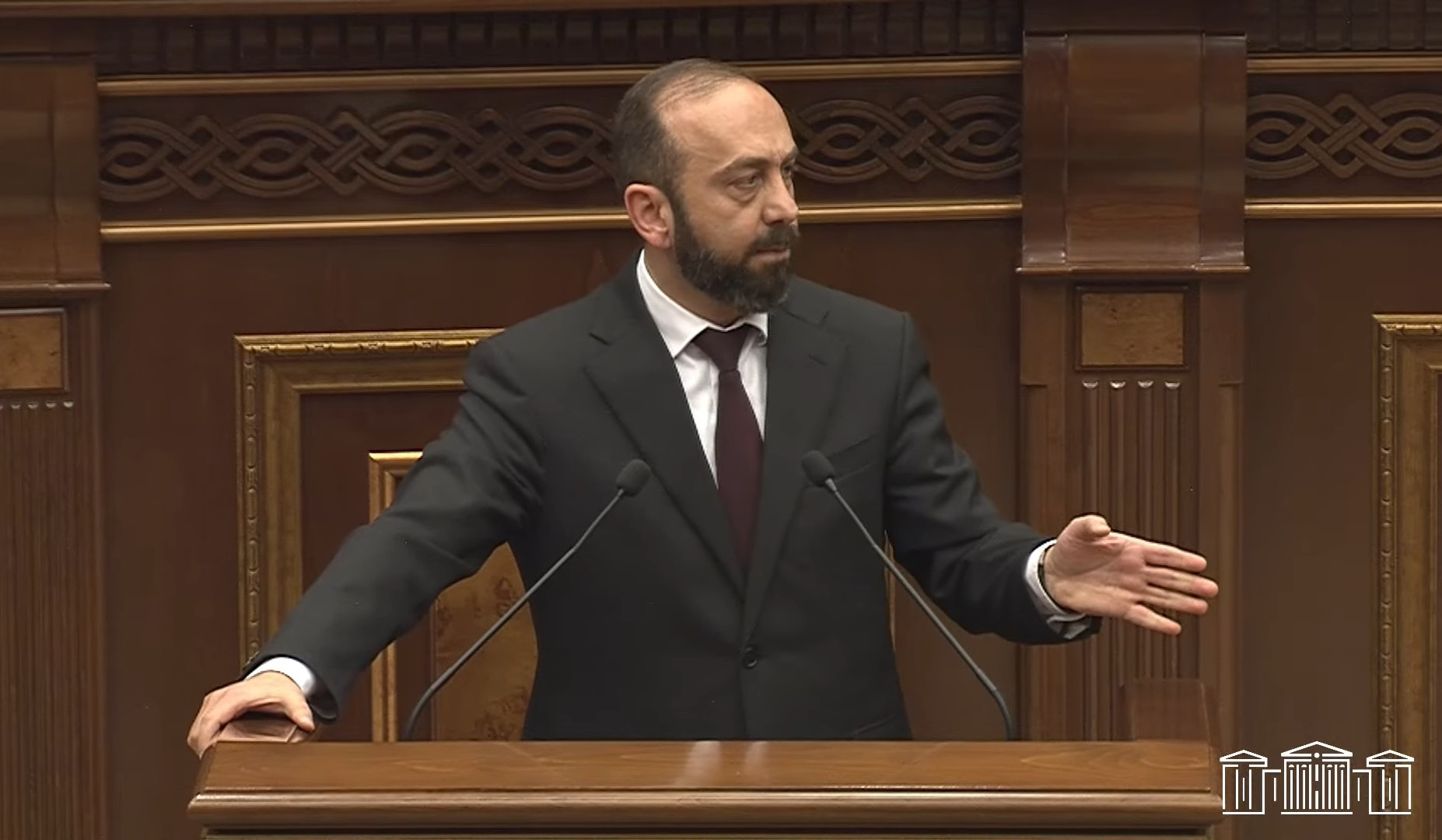 Վերջին օրերին ընդդիմադիր խմբակները երաշխավորացավ են կպել. ԱԳ նախարար