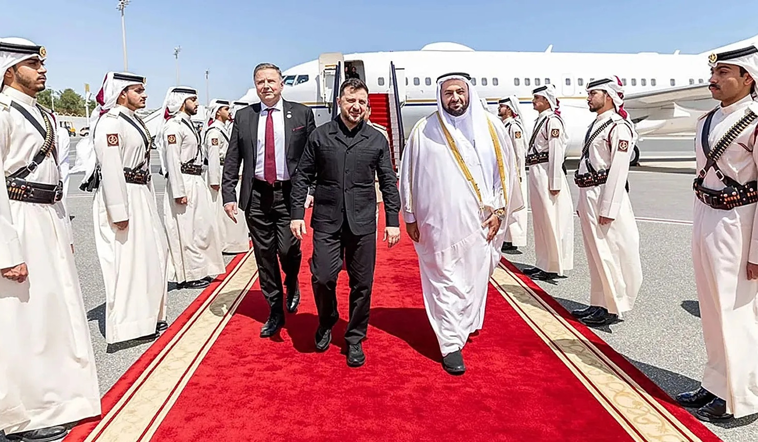 Украина и Катар подписали соглашение об обороне: турне Зеленского по странам Персидского залива