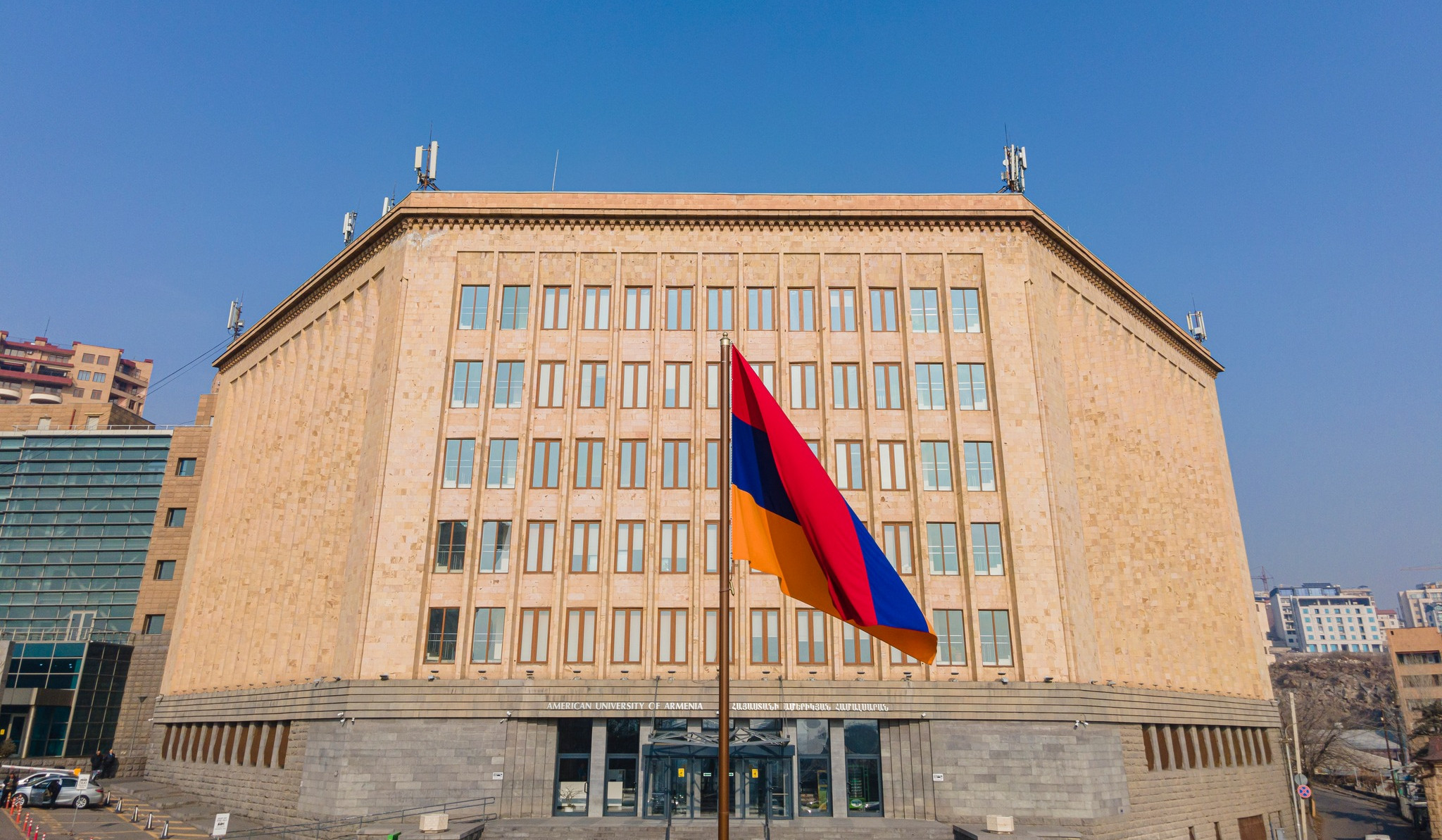 Ելնելով անվտանգության նկատառումներից՝ դասերը կանցկացվեն առցանց. Հայաստանի ամերիկյան համալսարանի հայտարարություն