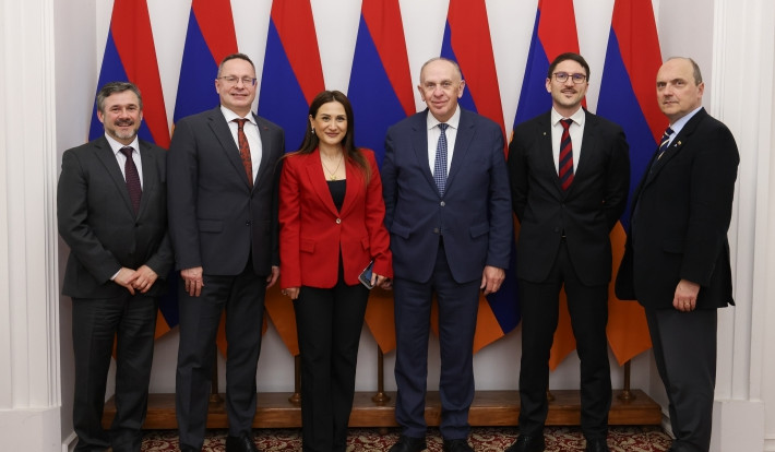 Ջուլհակյանը Լիտվայի Սեյմասի պատվիրակության հետ հանդիպմանը խոսել է հունիսին կայանալիք խորհրդարանական ընտրությունների մասին