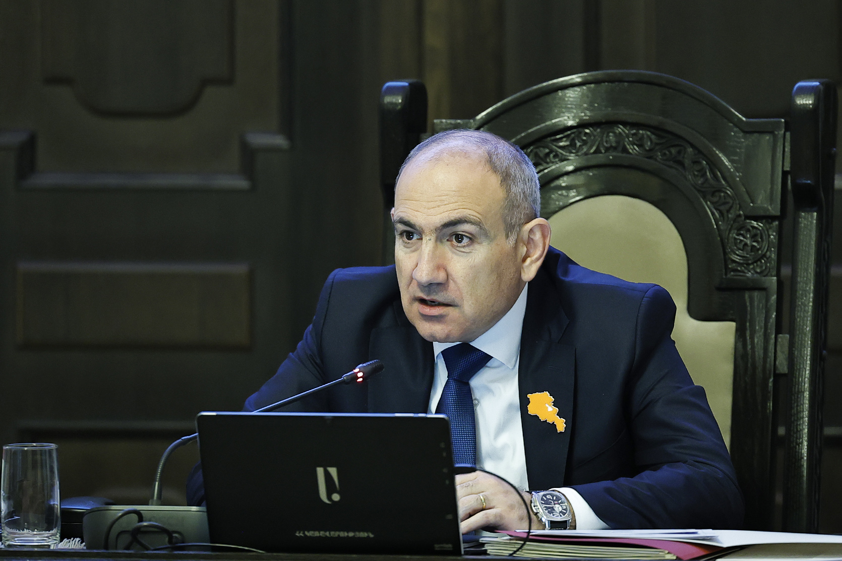 Շատ ցանկացա, որ գոնե մեկ անգամ քաղաքացու նամակ կարդալով՝ ուղղակի Ձեզ բավարարված զգաք․ ինչ է գրել քաղաքացին վարչապետին