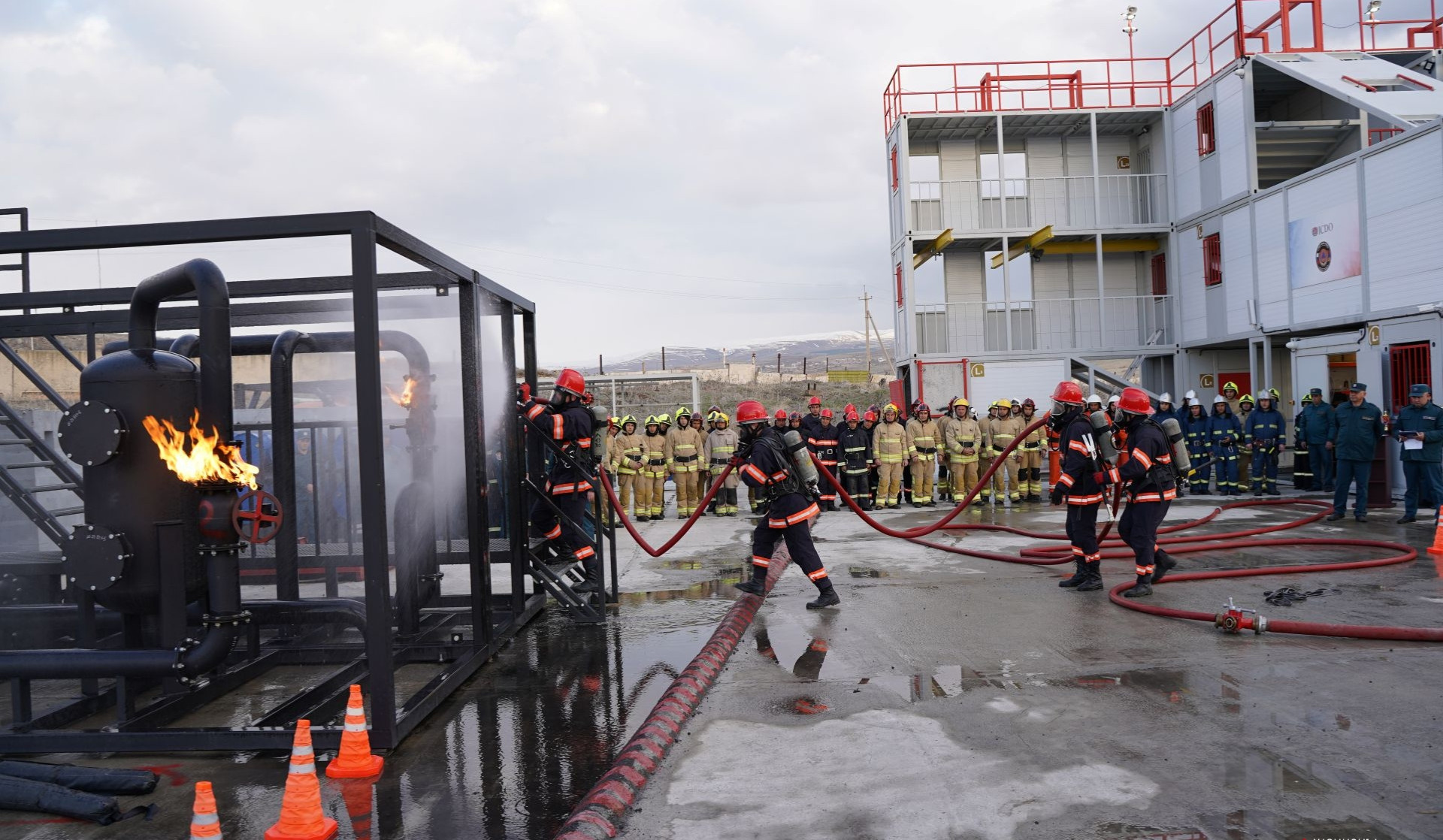 Մայրաքաղաքի հրշեջ-փրկարարները հաղթող են ճանաչվել «Լավագույն հավաքական օղակ» մրցույթում