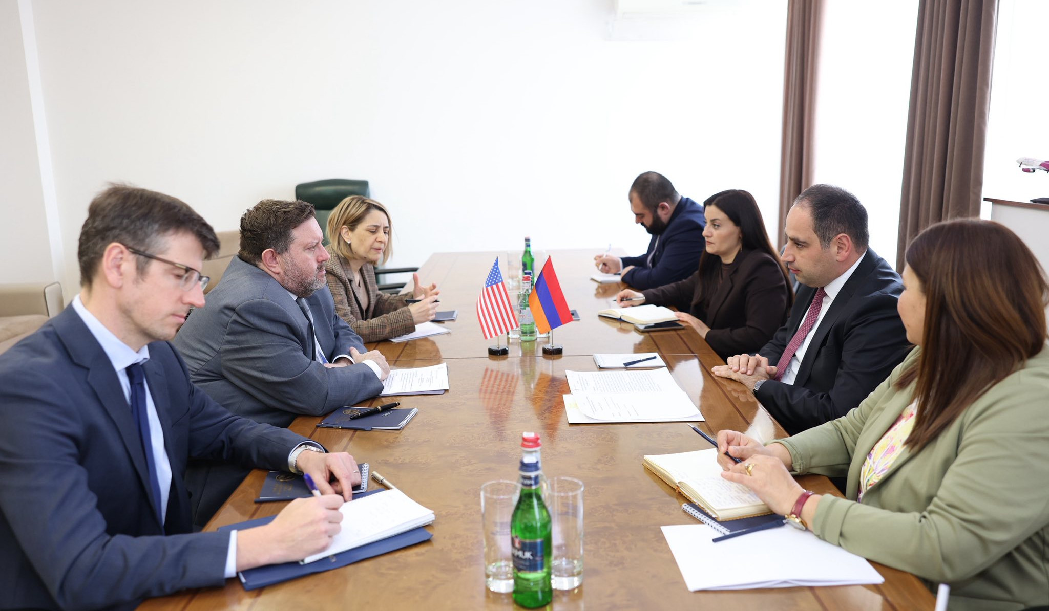 Ərazi idarəetmə və infrastruktur naziri və ABŞ-ın müvəqqəti işlər vəkili enerji və nəqliyyatla bağlı məsələləri müzakirə ediblər