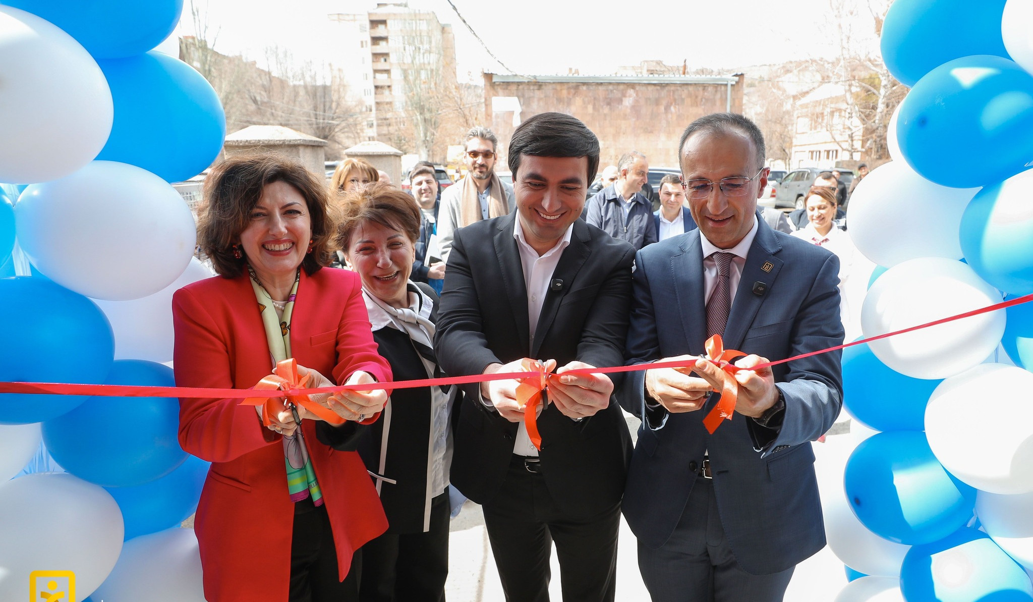 ԱՍՀ նախարարը մասնակցել է Հրազդանի սոցիալական աշխատանքի կենտրոնի բացման արարողությանը