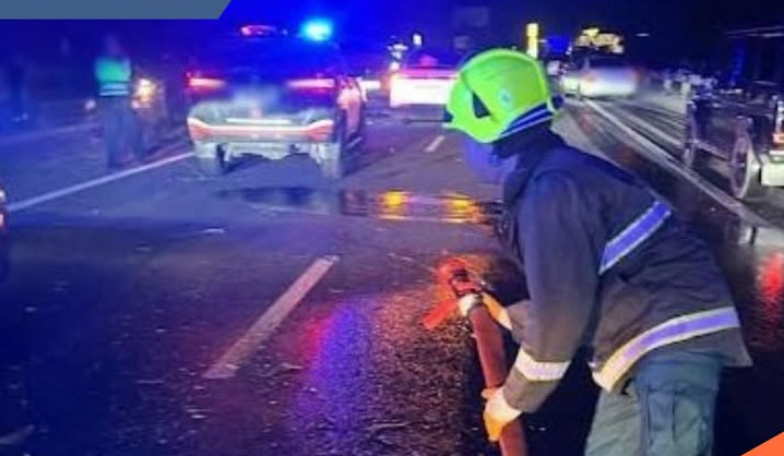 Երևան-Աբովյան ճանապարհին ավտոմեքենան բախվել է գովազդի սյանը․ կան տուժածներ