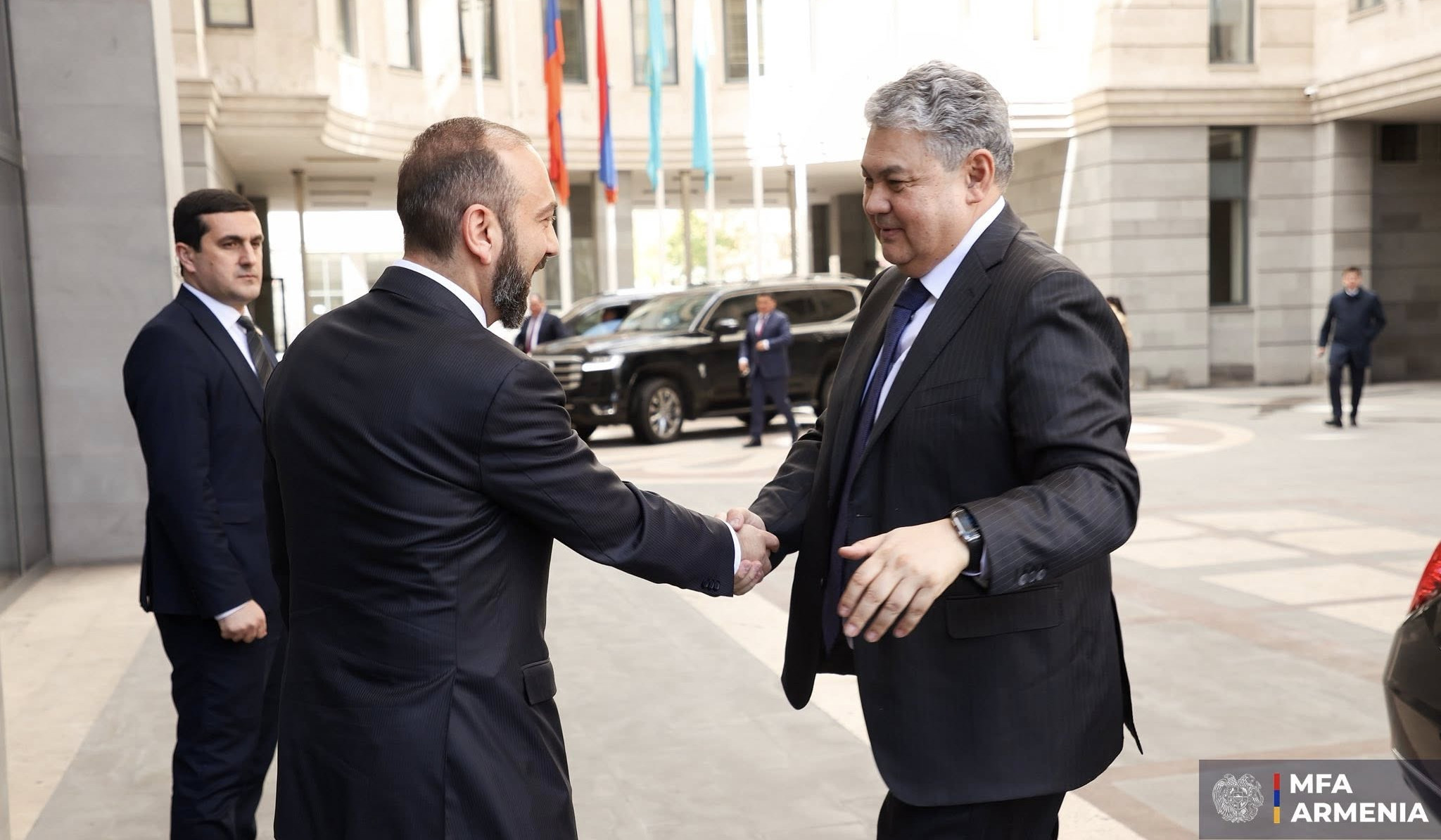 Состоялась частная встреча министров иностранных дел Армении и Казахстана