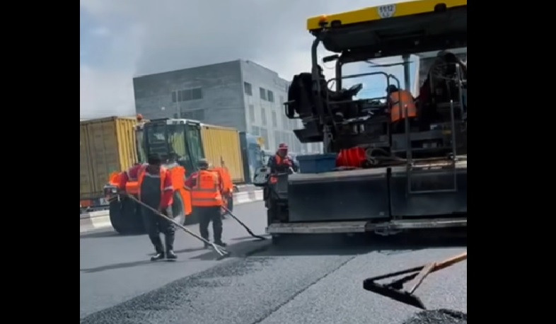 Իսակովի պողոտայում տեղադրվում է ասֆալտբետոնե նոր ծածկ․ Ճանապարհային դեպարտամենտ