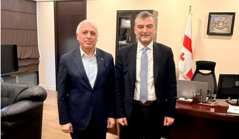 Ermənistan və Gürcüstan müdafiə nazirlikləri arasında əməkdaşlıq məsələləri müzakirə olunub