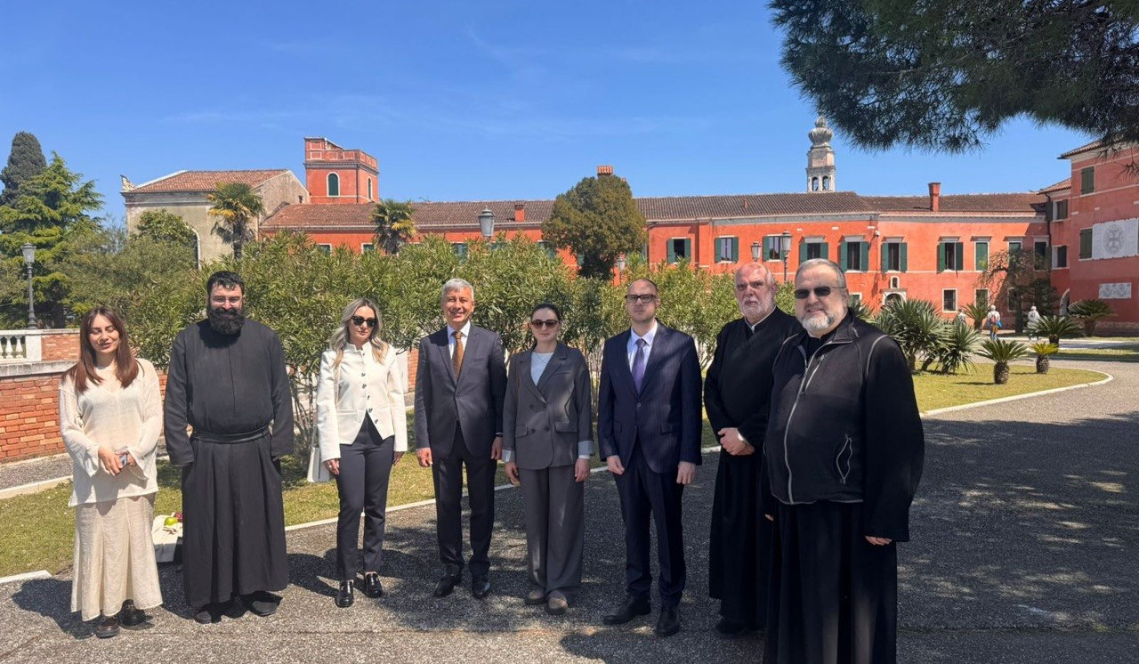 ԿԳՄՍ նախարարի տեղակալ Ալֆրեդ Քոչարյանն այցելել է Վենետիկի Սուրբ Ղազար կղզում գործող Մխիթարյան միաբանություն