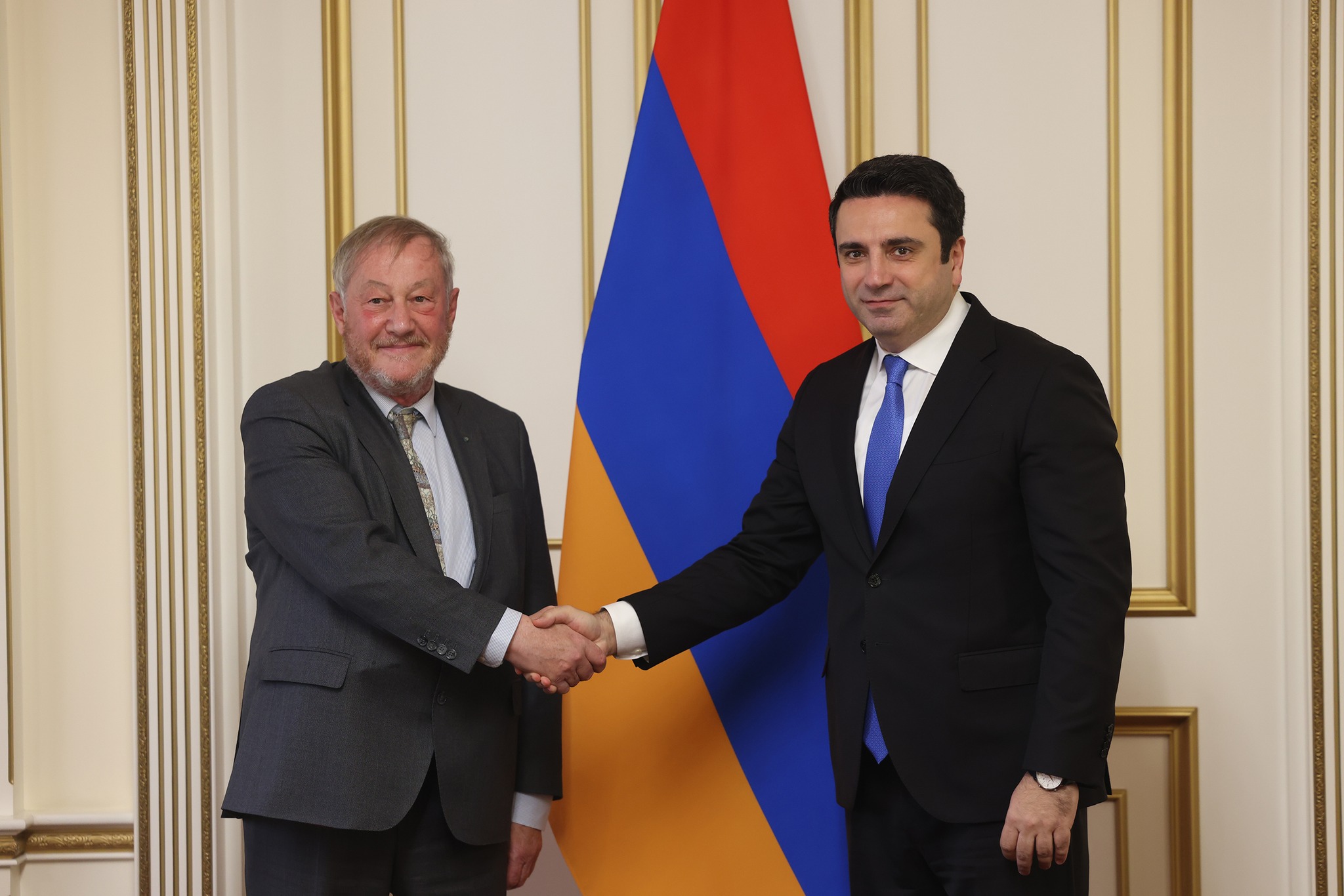 Alen Simonyan drives French delegation’s attention to problem the captives, persons held and considered missing in Azerbaijan