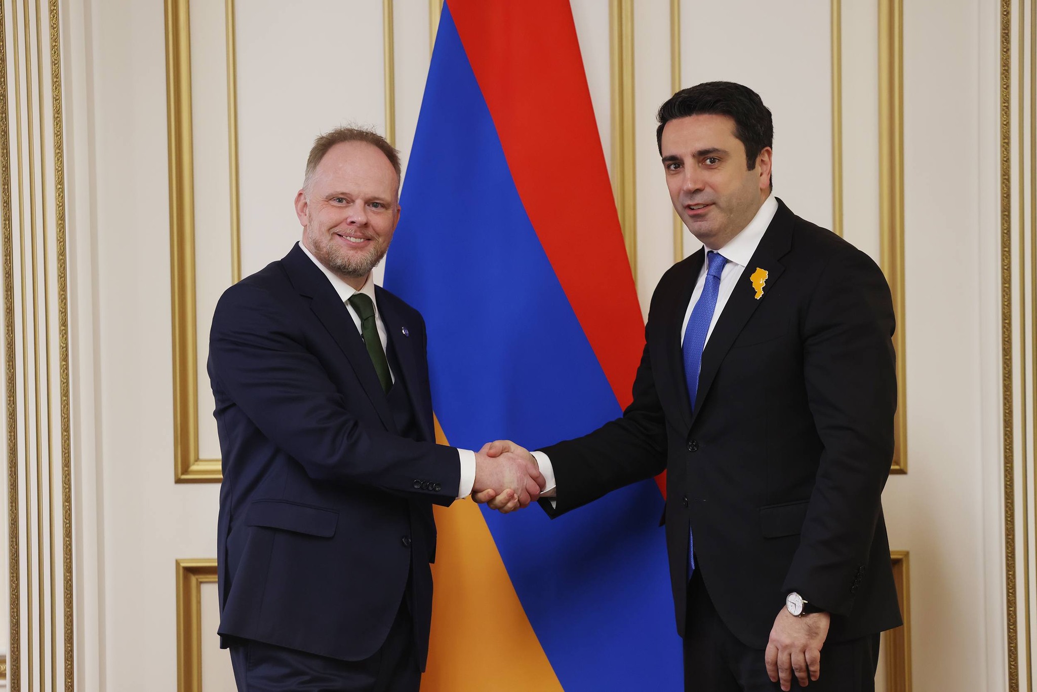 Simonyan, Hamilton discuss Armenia-NATO cooperation