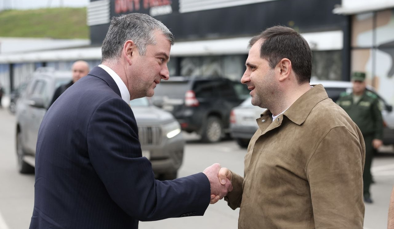 Սուրեն Պապիկյանը պաշտոնական այցով ժամանել է Վրաստան