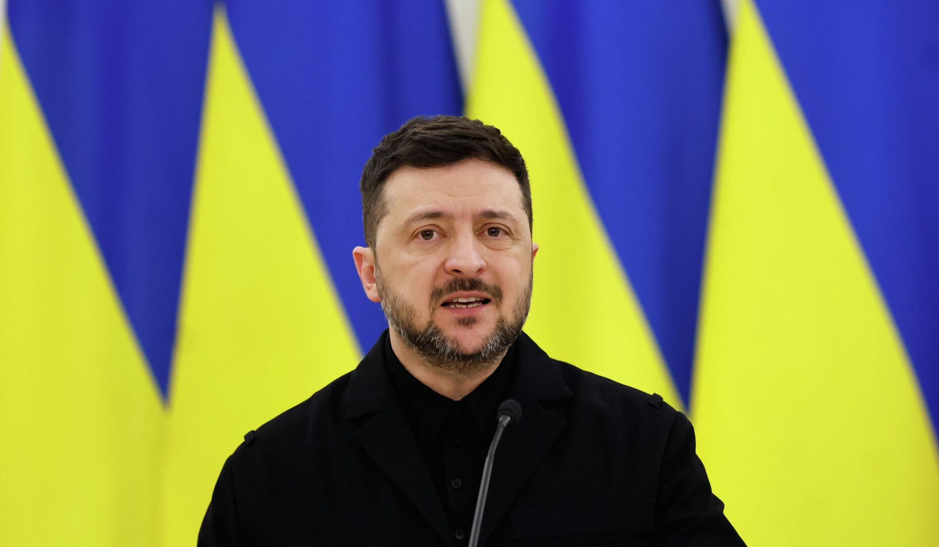 Ukraine's Zelenskiy says Druzhba oil pipeline flow to be restored by end-April