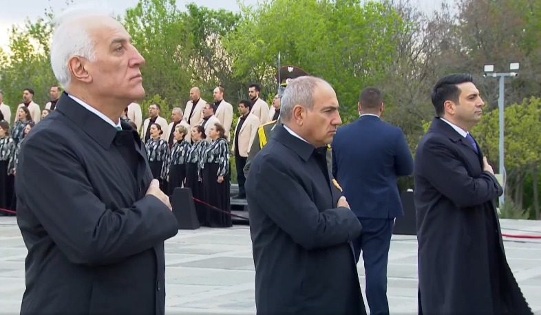 Tribute to memory of victims of Armenian Genocide: Prime Minister Tsitsernakaberd memorial