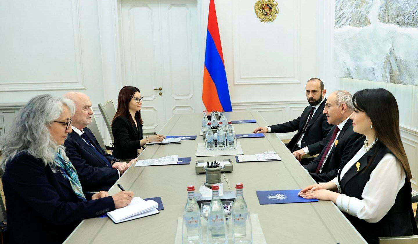 Վարչապետը հանդիպել է ԵԱՀԿ գլխավոր քարտուղար Ֆերիդուն Սինիրլիօղլուի հետ
