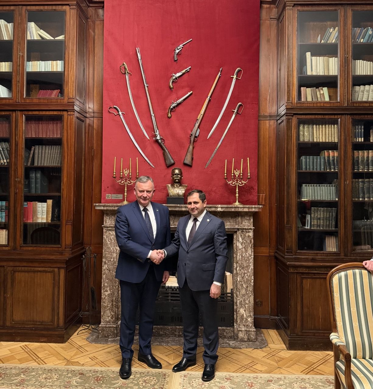 Armenian Defense Minister Suren Papikyan concluded his official visit to Poland