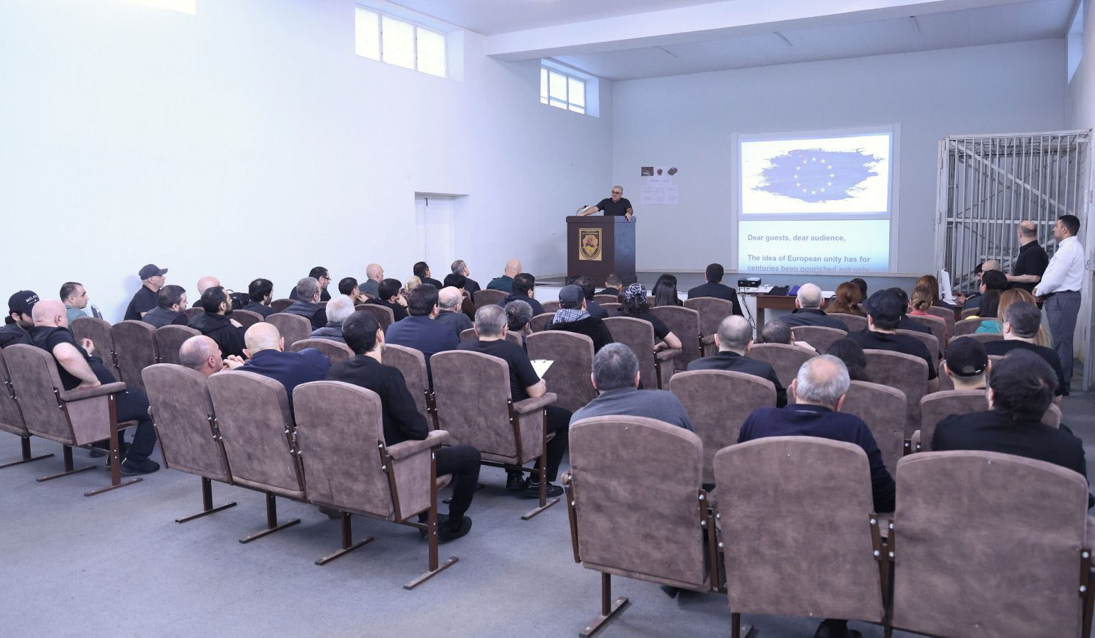 Պաշտպանը կարևորում է ազատությունից զրկված անձանց զբաղվածության, ստեղծագործական ներուժի բացահայտման և զարգացման հնարավորությունների ապահովումը