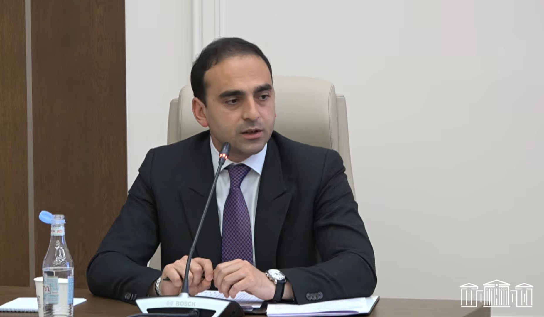 Տիգրան Ավինյանը՝ խցանումների, վերելակների, Նուբարաշենի աղբավայրի մասին
