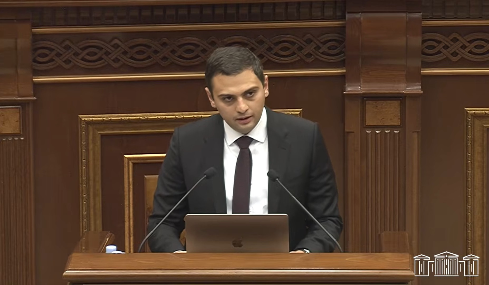 Ինտերնետ շահումով խաղերի ոլորտը կարգավորելու համար առաջարկվում են նոր արգելափակումներ