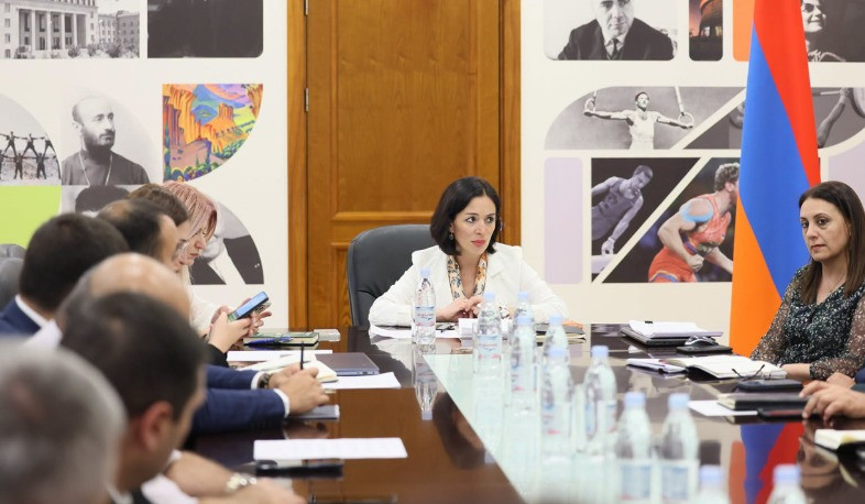 Դպրոցների ենթակայության փոփոխության հարցերը քննարկվել են մարզպետարանների ներկայացուցիչների հետ