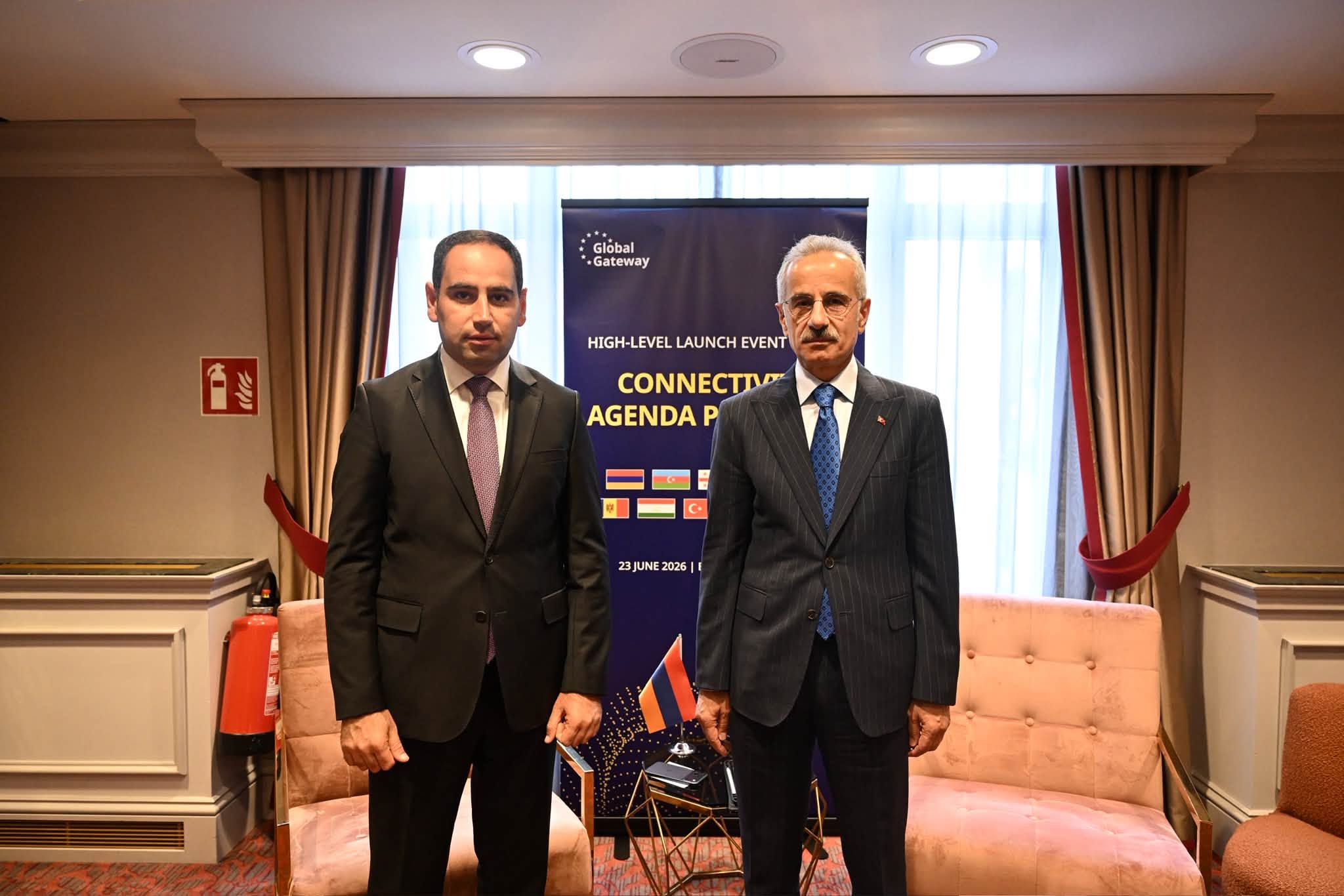 Խուդաթյանը և Թուրքիայի տրանսպորտի նախարարը անդրադարձել են Անիի կամրջի վերականգնման աշխատանքներին