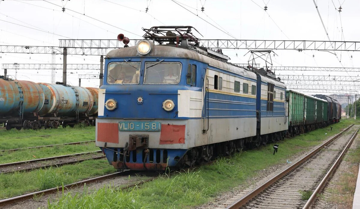 Another batch of wheat sent to Armenia via transit through Azerbaijan