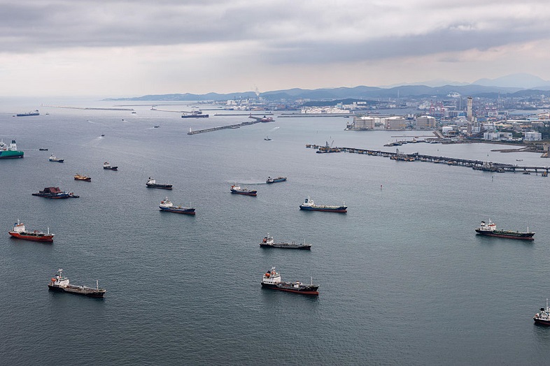 Военно-морские силы КСИР назвали альтернативный маршрут через Ормузский пролив опасным