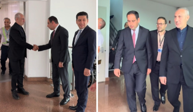 Դավիթ Խուդաթյանը «Զվարթնոց» օդանավակայանում դիմավորել է Իրանի նախագահի տեղակալ Համիդ Փուրմոհամադիին