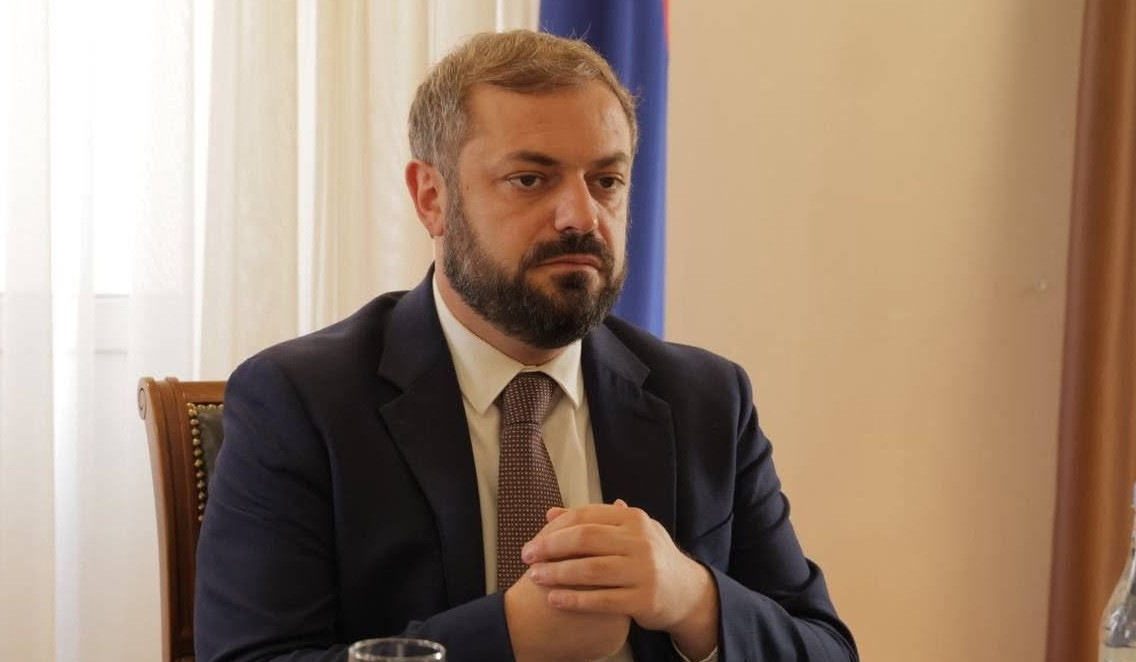 Որքան ծիրան, կեռաս, պղպեղ և ծաղիկ  է արտահանվել․ Պապոյանը վիճակագրություն է հրապարակել