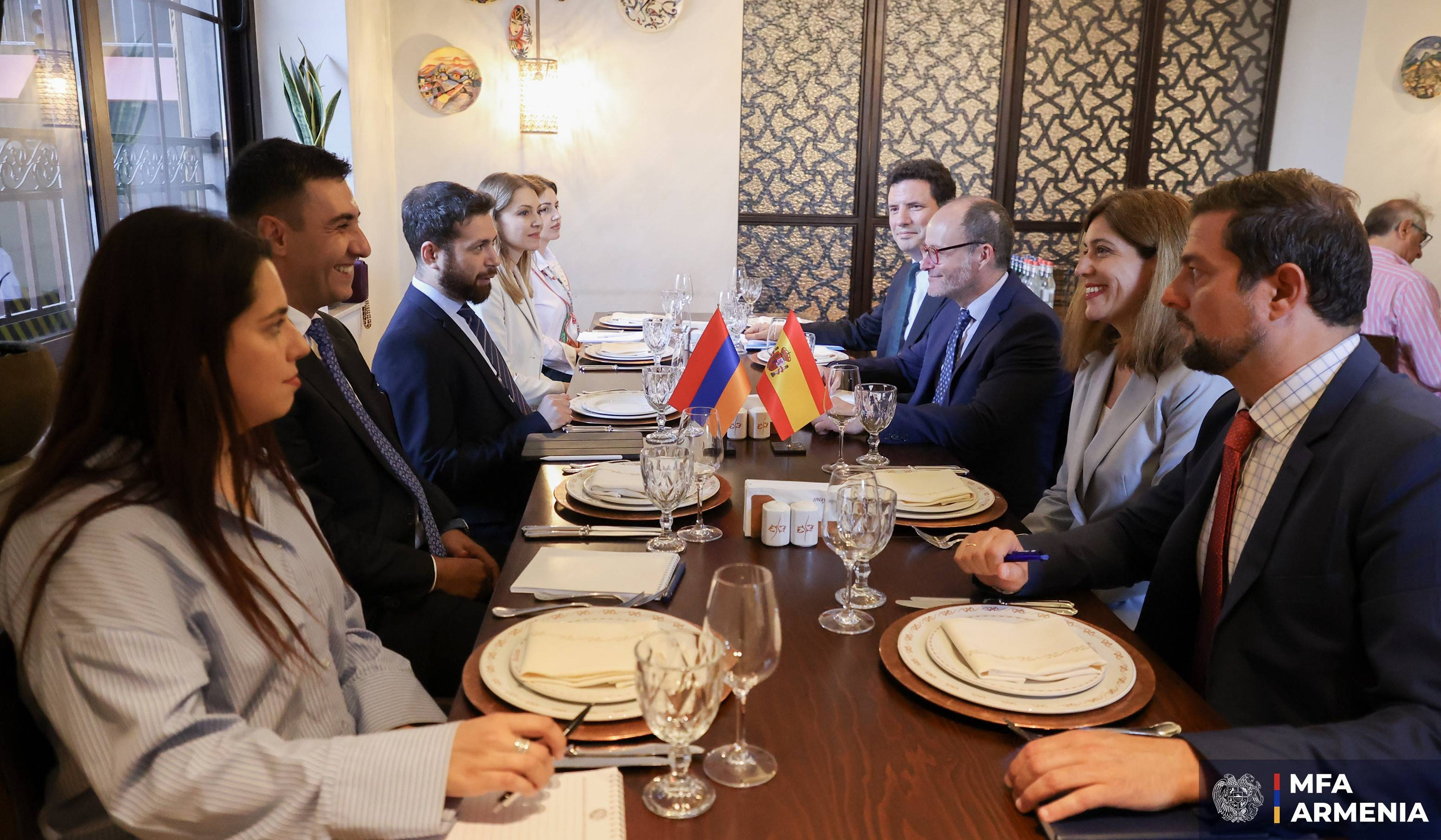 Հայաստանի և Իսպանիայի արտաքին քաղաքական գերատեսչությունների միջև խորհրդակցությունների ժամանակ քննարկվել է երկկողմ օրակարգի հարցերի լայն շրջանակ