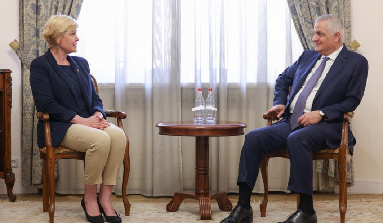 Մհեր Գրիգորյանն ու Էստոնիայի դեսպանն անդրադարձել են հանրային կառավարման, թվայնացման և միջազգային առևտրի ոլորտներում համագործակցությանը