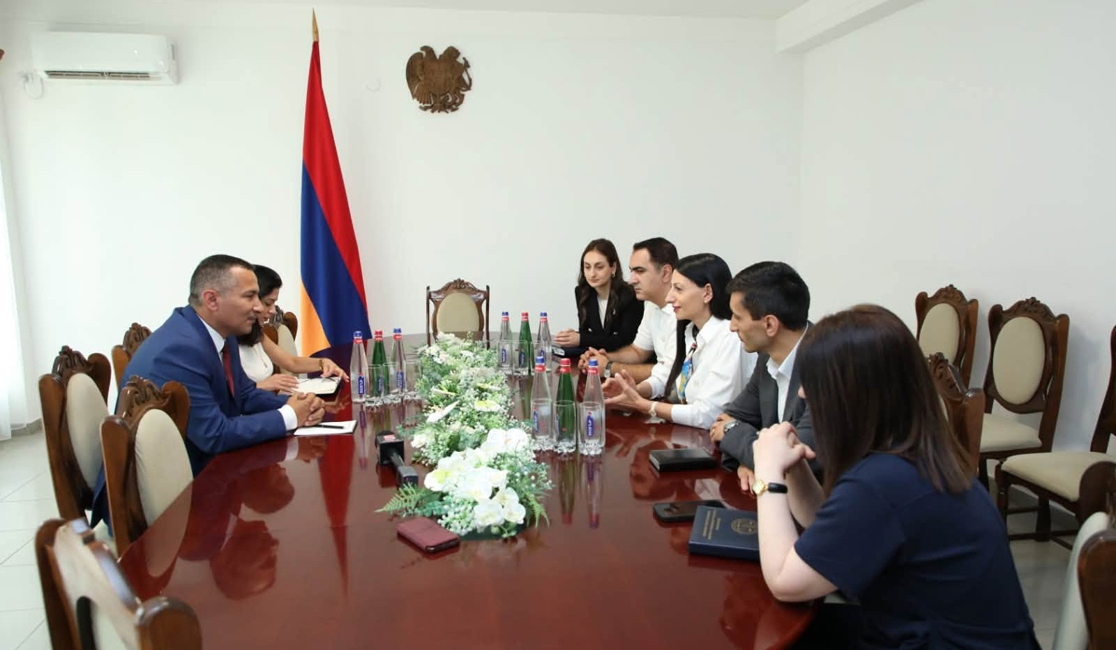 Անահիտ Մանասյանը Սյունիքի մարզպետի հետ քննարկել է մարզում առկա՝ մարդու իրավունքներին վերաբերելի խնդիրները