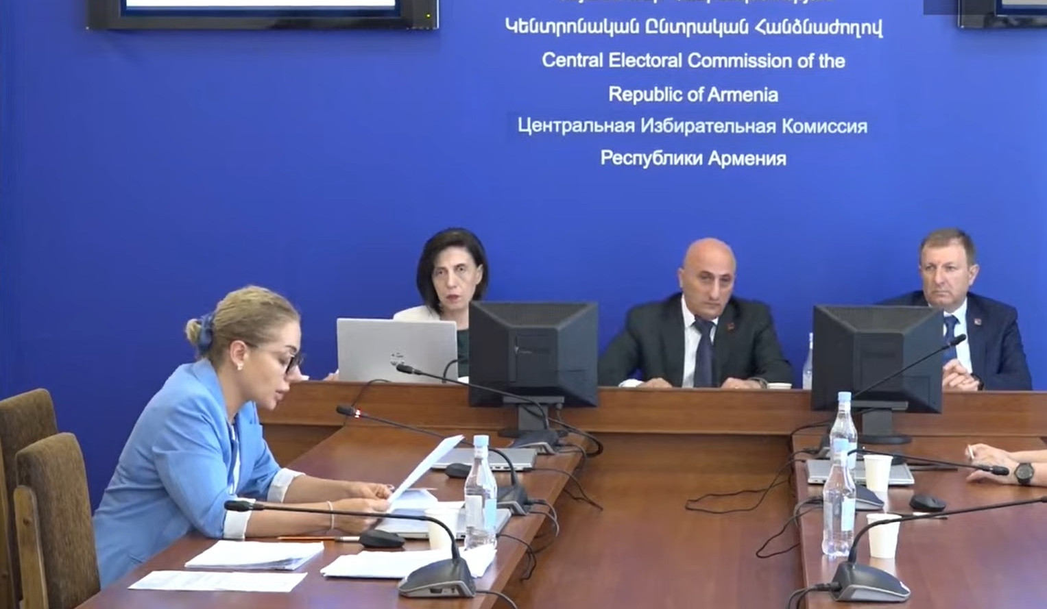 ԿԸՀ-ն հրապարակեց ինքնաբացարկ ներկայացրած պատգամավորի թեկնածուների անունները