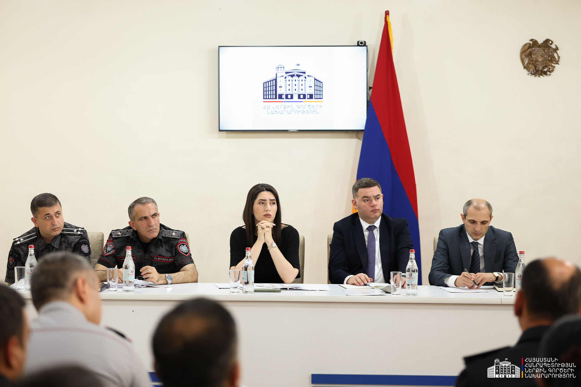 60 տոկոսով նվազել են հրազենի գործադրմամբ կատարված հանցագործությունները․ Արփինե Սարգսյանն Արարատի մարզում ամփոփել է առաջին կիսամյակի աշխատանքը