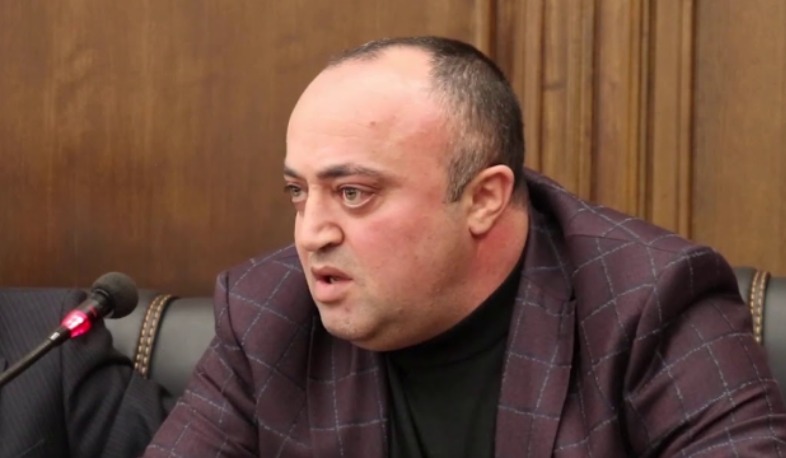 «Մուլտի տրանսպորտ» ՍՊԸ տնօրեն Արթուր Դալլաքյանի նկատմամբ կիրառվել է տնային կալանք