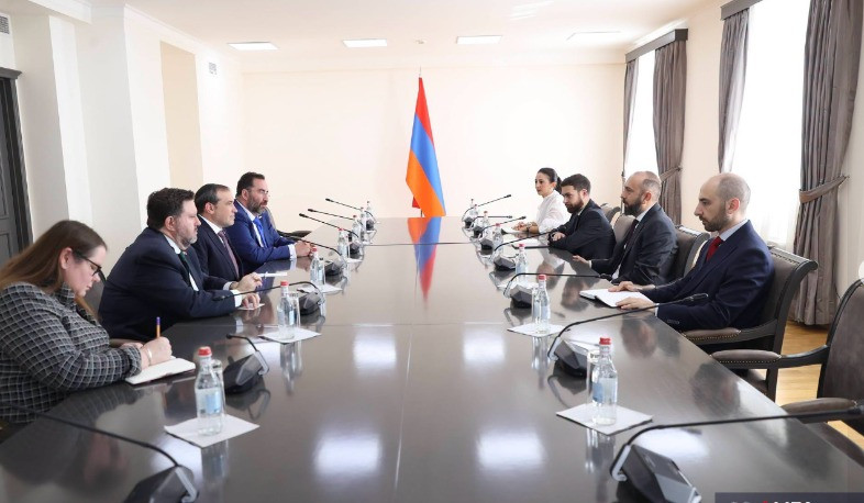 Mirzoyan ABŞ-ın xüsusi elçisinin baş məsləhətçisini qəbul etdi