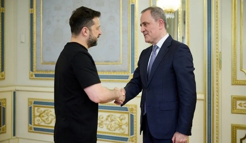 Զելենսկին և Բայրամովը քննարկել են Ուկրաինային ռուսական հարվածները և Սև ծովում իրավիճակը
