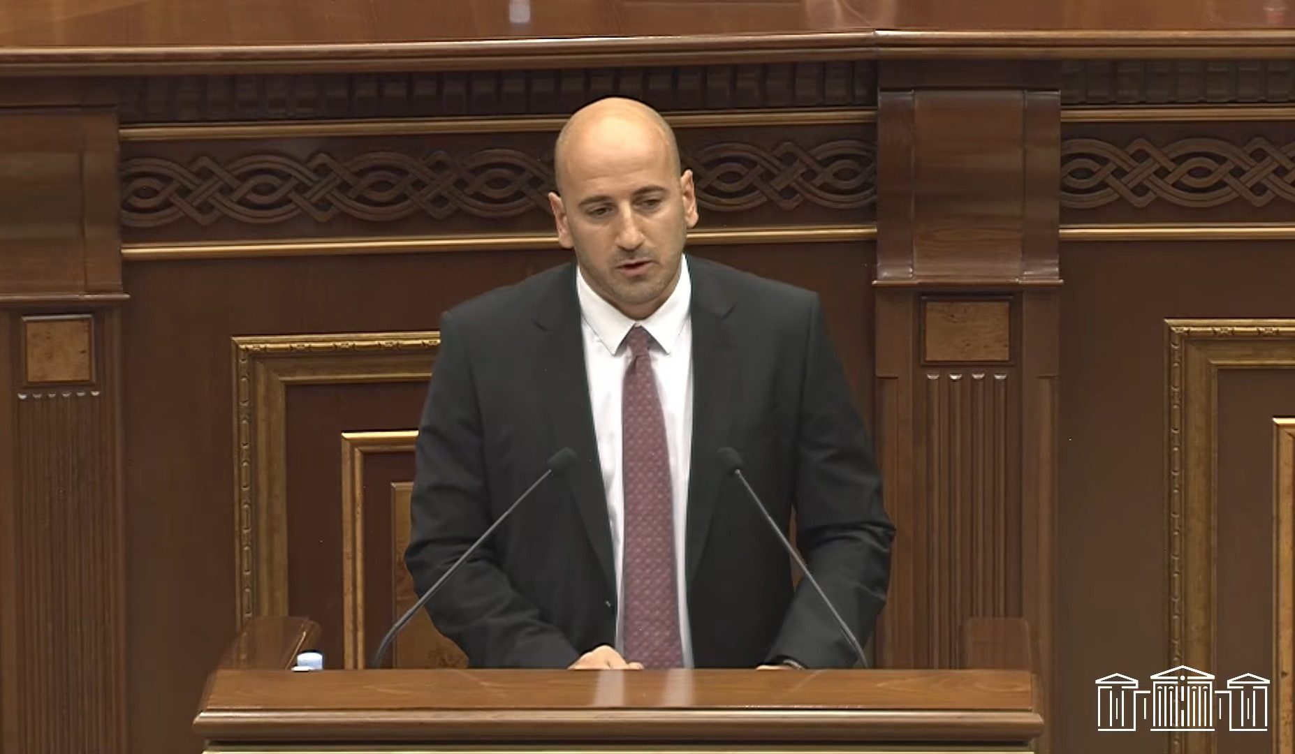 Մեր Սահմանադրության մեջ գրված չէ, որ եկեղեցին անջատ է պետությունից. Սիսակ Գաբրիելյան