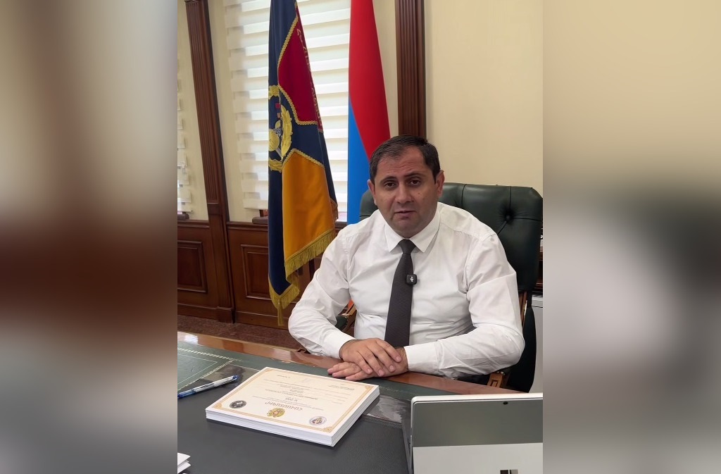 Բնակարաններ՝ նորընծա սպաներին. Սուրեն Պապիկյանը տեսանյութ է հրապարակել