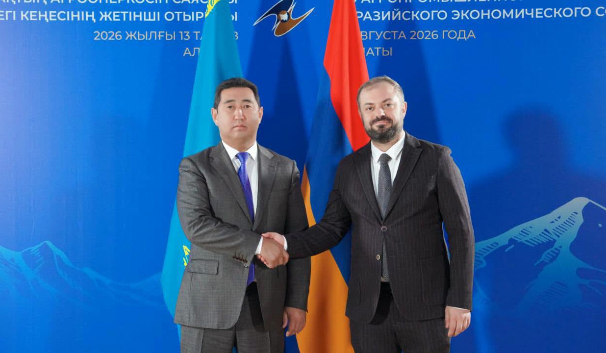 Հայկական գյուղմթերքի արտահանումը Ղազախստան ավելացնելու ներուժ կա․ Պապոյանը՝ Այդարբեկ Սապարովին